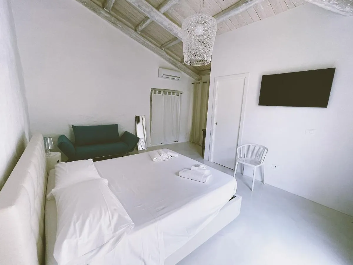 La Casa Del Nespolo Bed & Breakfast Capo d'Orlando